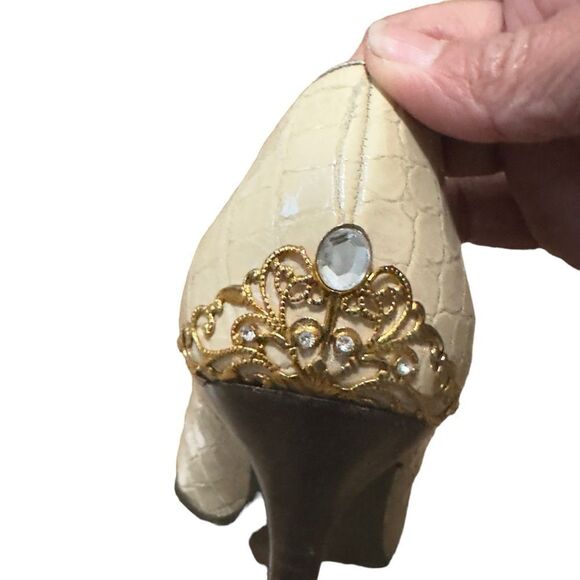 Donald J Pliner Champagne Gator Metallic Pointy Heels Size 6 M - Picture 11 of 16